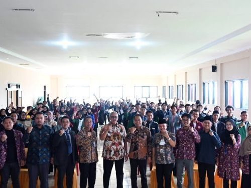 <strong>Buka Muswil IKAHIMATIKA, Bupati Acep Dorong Mahasiswa Mampu Berinovasi</strong>